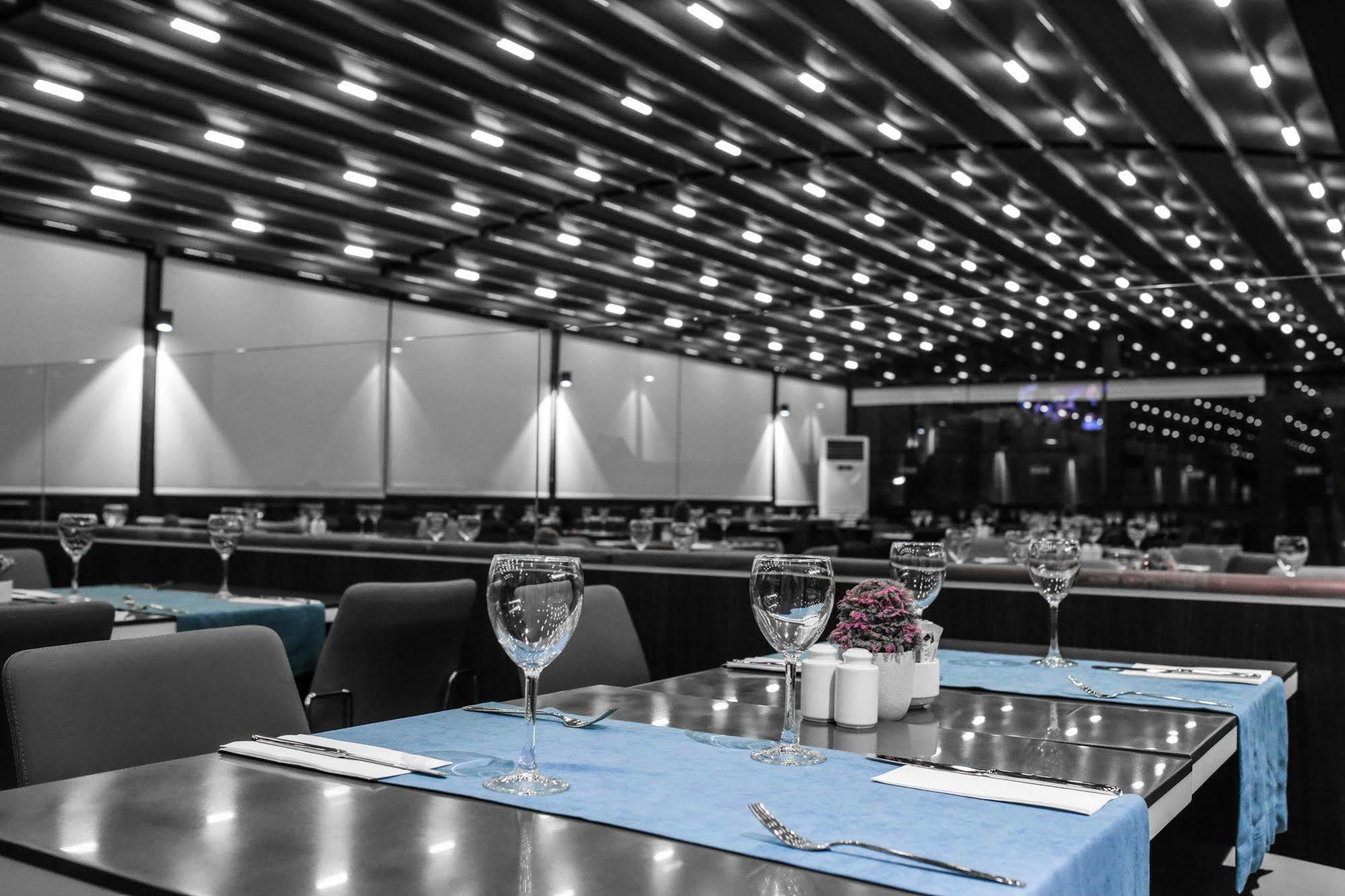 Hilton Garden Inn Eskişehir Exteriör bild